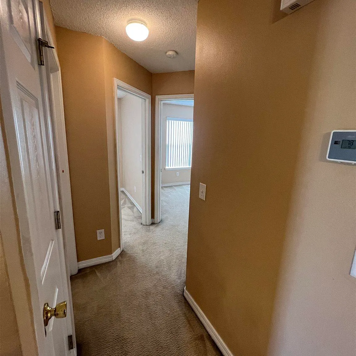 3 bed, 2.0 bath, 1166 sqft, $1,475 — Photo 4