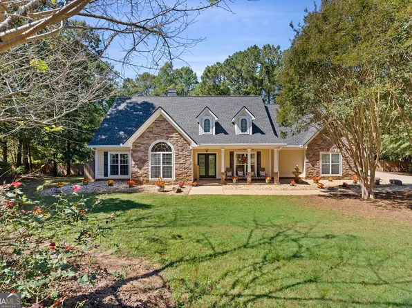 304 Pembroke Ct, McDonough, GA 30252
