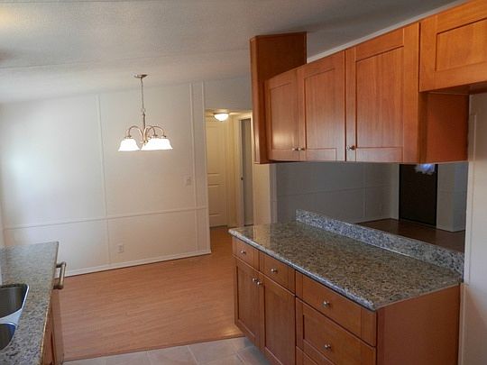 2nd image of 9924 189th St E