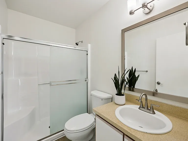 Nolan Ridge Apartments — Photo 23