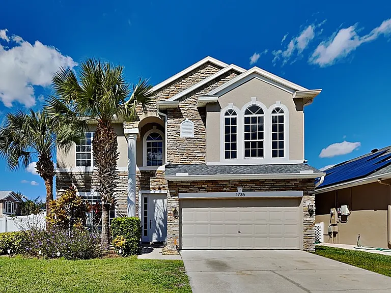 1735 White Heron Bay Cir — Photo 1