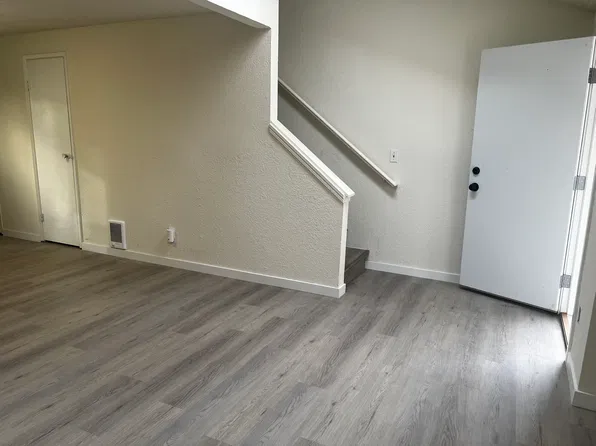 28912 28th Pl S #28912, Federal Way, WA 98003