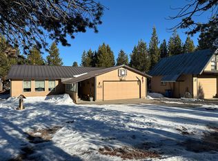 123977 Surveyor Rd, Crescent Lake, OR 97733