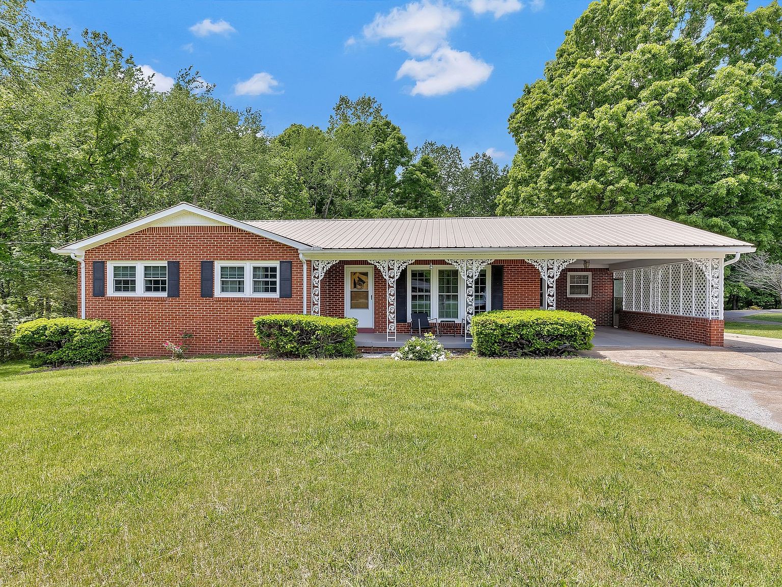 1493 Highway 100, Centerville, TN 37033 Zillow