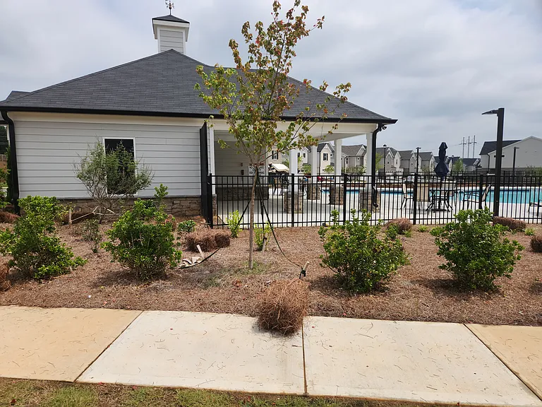 1050 Sunny Lake Dr — Photo 18