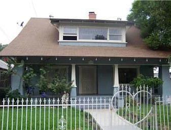 1st image of 909 Bradford St