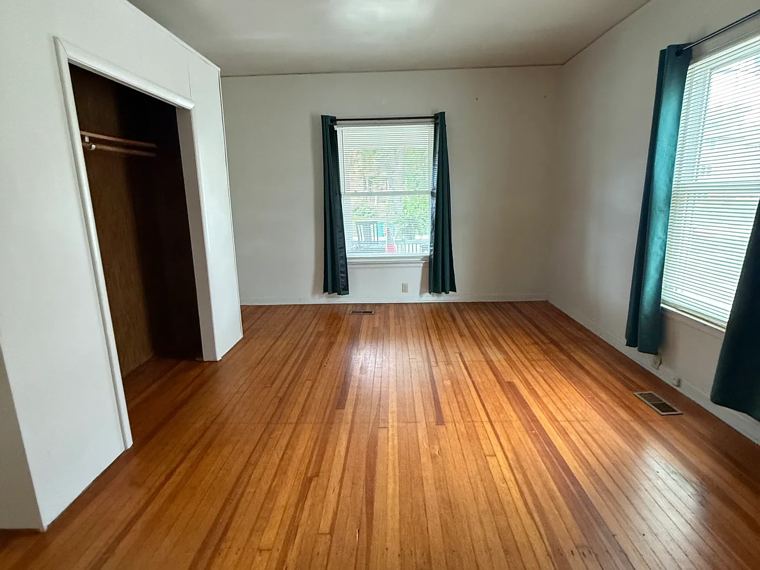 1 bed, 864 sqft, $735 — Photo 4