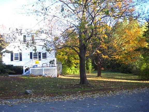 4th image of 192 Westford St