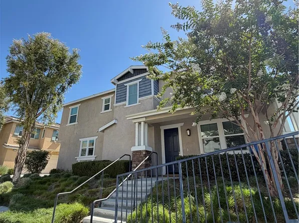 4022 Boulder Dr, Jurupa Valley, CA 92509