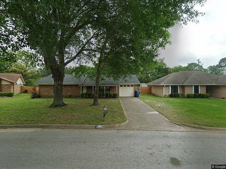 1st image of 713 Southoak Dr