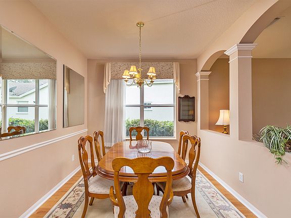 3rd image of 15104 Heronglen Dr
