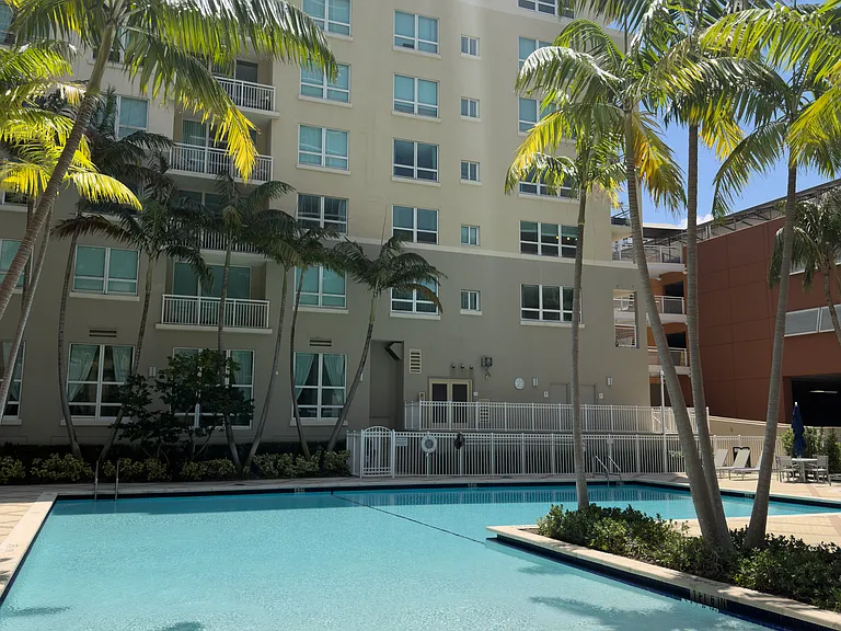 2001 Biscayne Blvd #3609 — Photo 10
