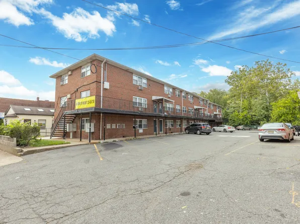 311 Main St #1, Lodi, NJ 07644