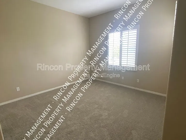 3314 Rockhampton Dr — Photo 15