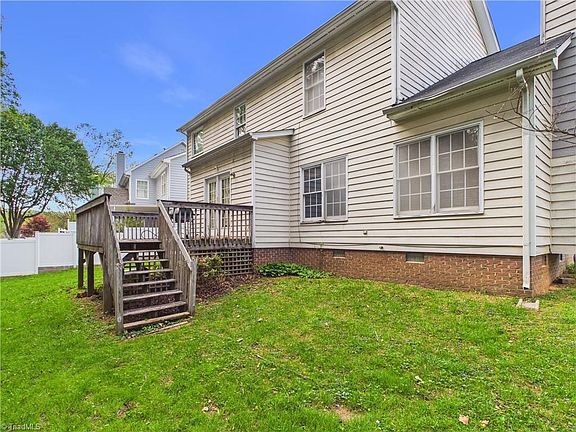 2nd image of 6311 High View Rd