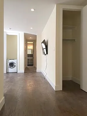 Rented by Reliance Realty Partners LLC  | media 11