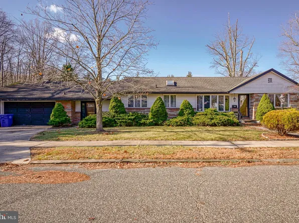 250 Glenwood Ave, Woodbury Heights, NJ 08097