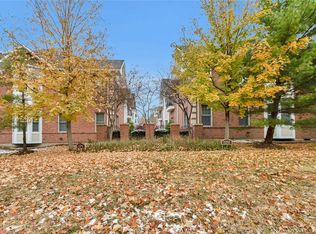 11293 Manchester Rd UNIT 6, Saint Louis, MO 63122