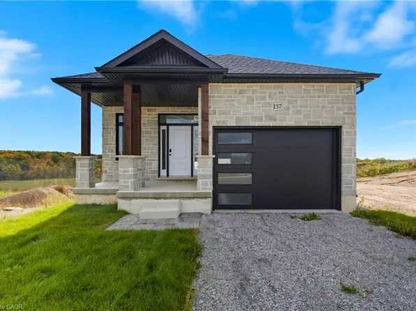 137 Pike Creek Dr, Haldimand County, ON N0A 1E0