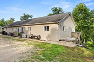 463 Lindsay Ln (1)