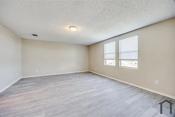 1525 Jasper Dr — Photo 12