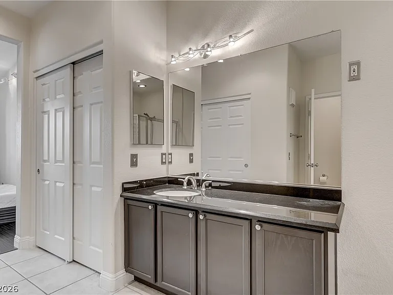 804 Peachy Canyon Cir #201 — Photo 27