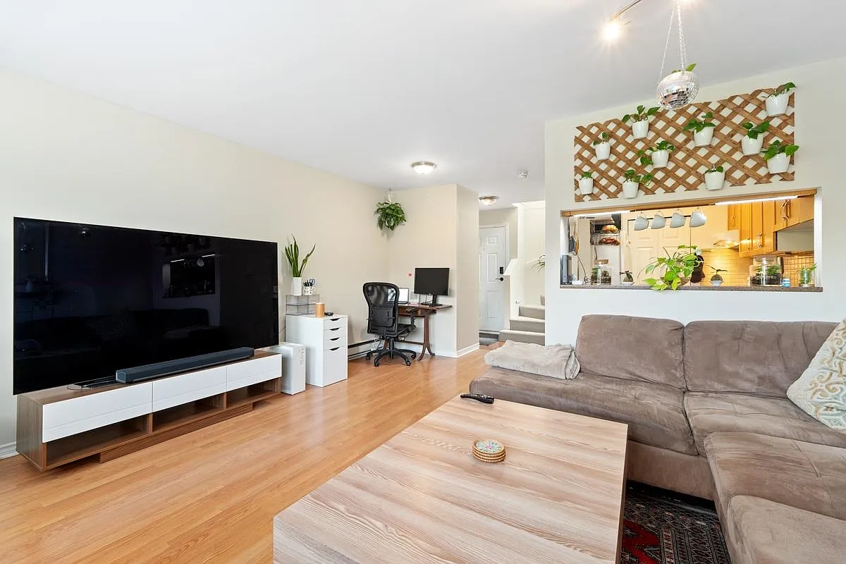 1 bed, 750 sqft, $3,100 — Photo 3