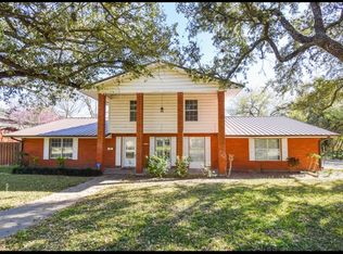 1312 Lincoln St, Alice, TX 78332