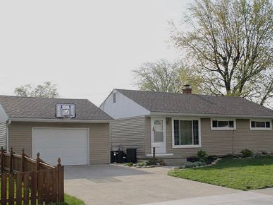 1st image of 4100 Brookgrove Dr