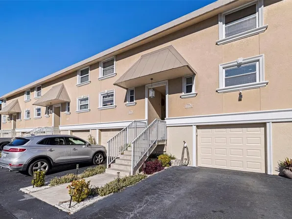 12592 Capri Cir N #6, Saint Petersburg, FL 33706