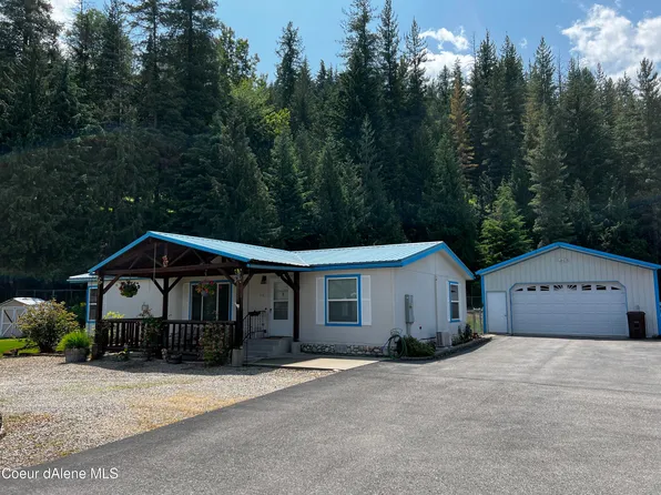 401 Underwood Dr, Pinehurst, ID 83850