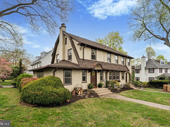 2501 W Darby Rd, Havertown, PA 19083