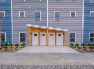 65 Dougherty Ct #106, Portland, ME 04102