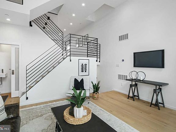 4th image of 1713 Annin St