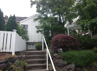 2432 Dexter Ave N APT 100, Seattle, WA 98109