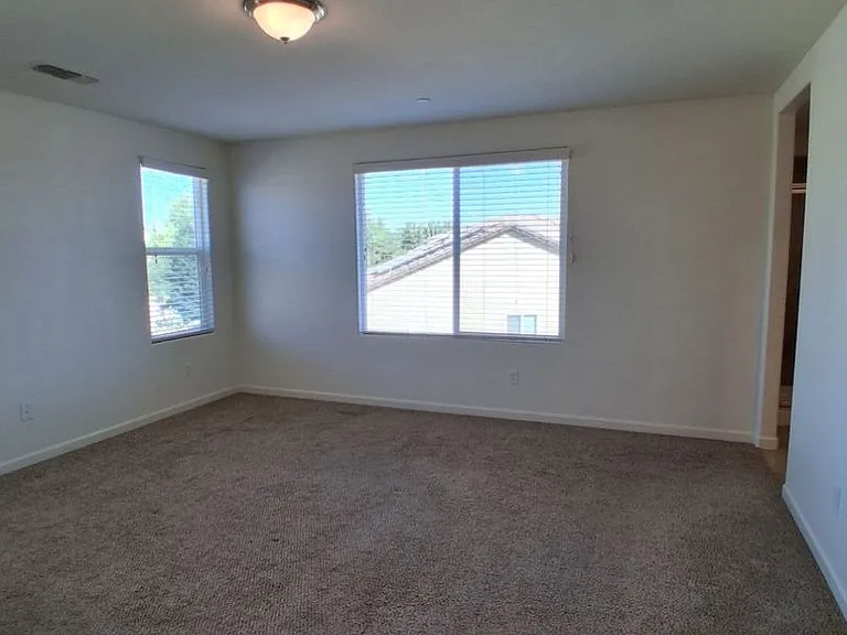 3813 Griffith Ave — Photo 22