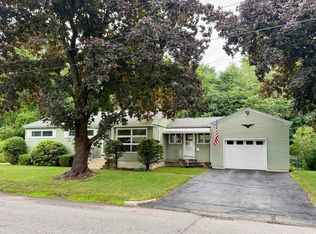 59 Pinedale Street, Manchester, NH 03102