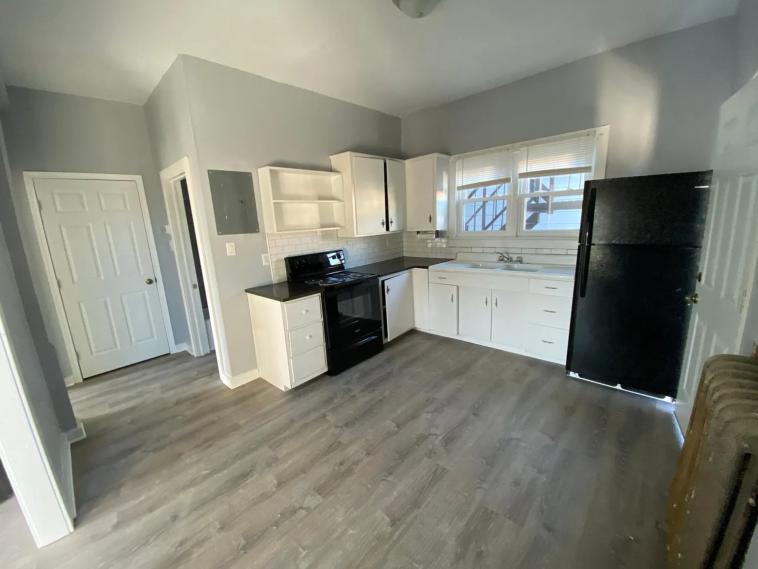 1 bed, 750 sqft, $1,290 — Photo 2