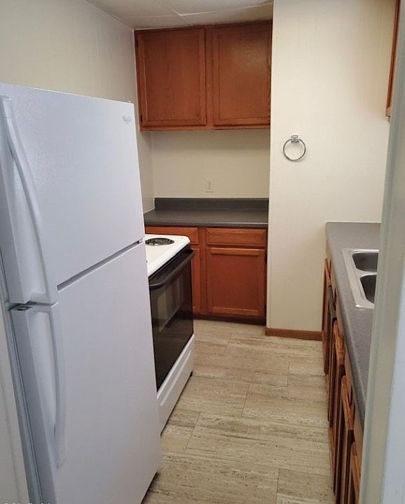 2502 Oak Street Apartments Parkersburg, WV Zillow