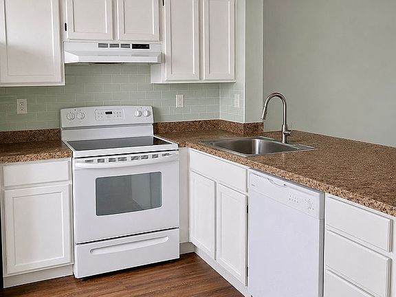 4th image of 1101 2nd Ave N APT 1506