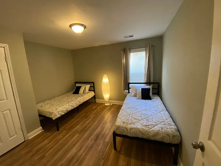 1094 Wyland Dr SW — Photo 7