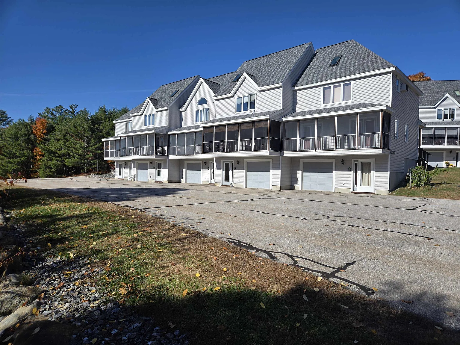 2 bed, 2.0 bath, 1668 sqft, $2,250 — Photo 1