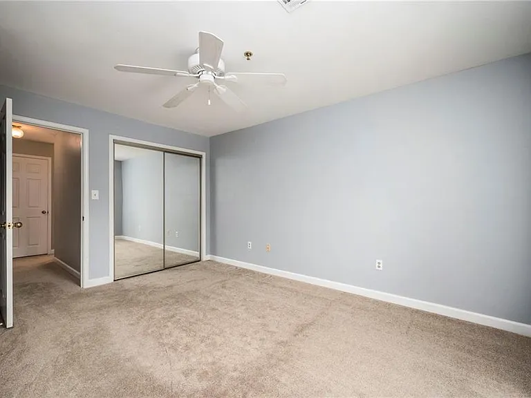 3203 Lenox Rd NE #28 — Photo 22