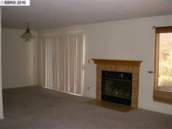 3rd image of 243 Heron Dr