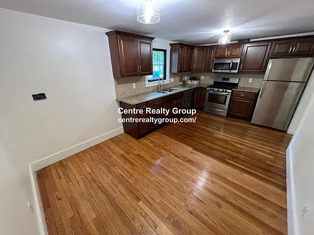 769 Watertown St — Photo 4
