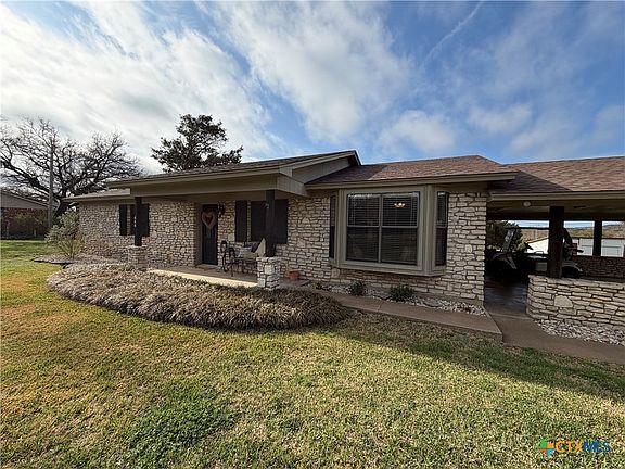 2nd image of 615 River Oaks Dr