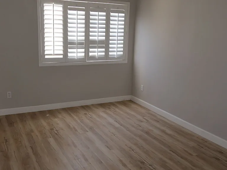 6596 Shadow Cove Ave — Photo 14