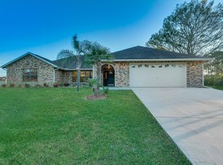 402 Awin Cir SE, Palm Bay, FL 32909