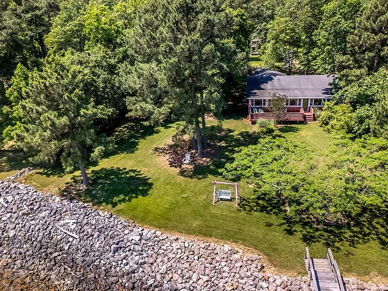 496 Bay Quarter Dr — Photo 19