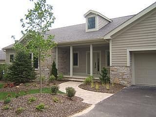 2nd image of 3524 Thistle Ct